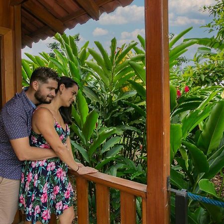 Hotel Rancho Cerro Azul ラ・フォルトゥナ エクステリア 写真