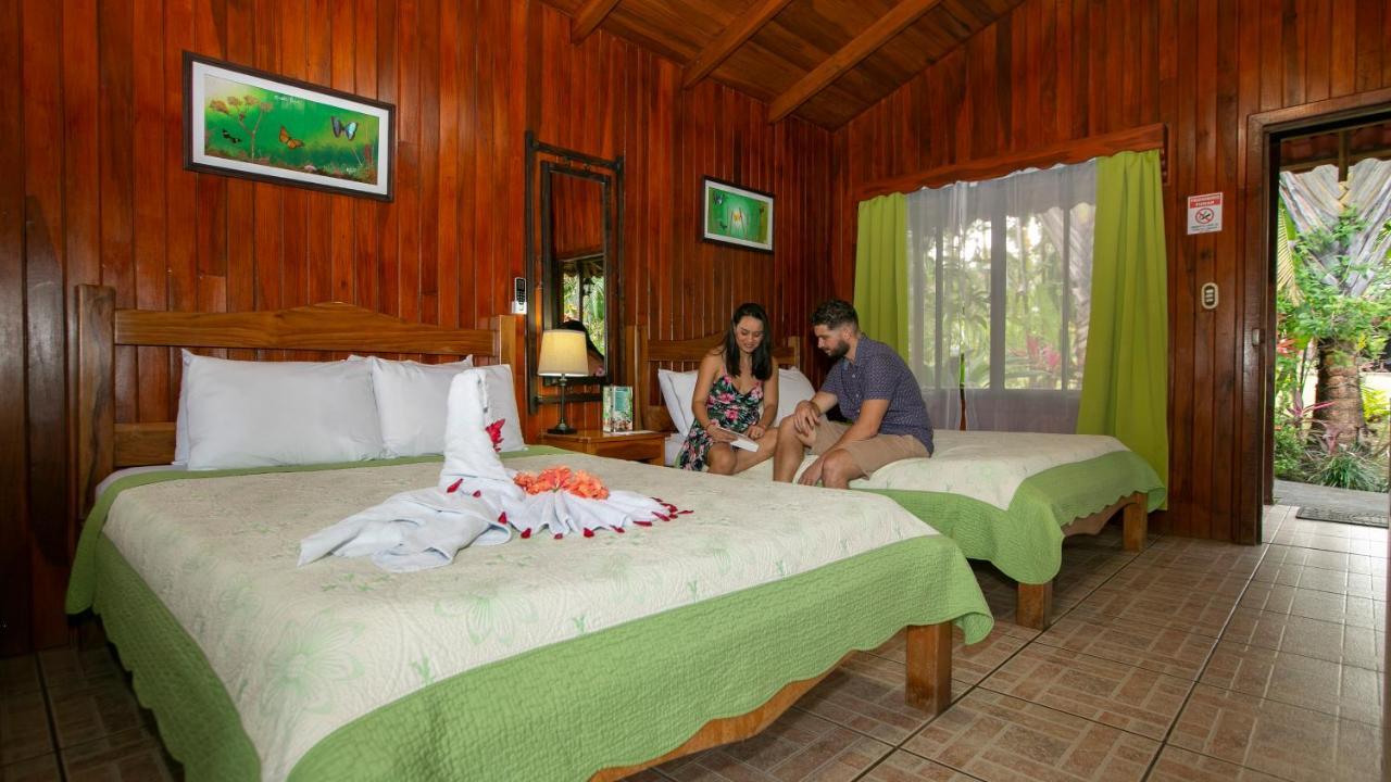 Hotel Rancho Cerro Azul ラ・フォルトゥナ エクステリア 写真